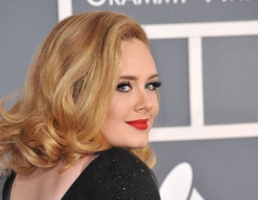 Adele mocno wyszczuplaa. Na nowych zdjciach przypomina Arian Grande
