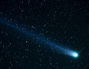 Kometa mierci przeleci niedaleko Ziemi. Mamy powody do obaw?