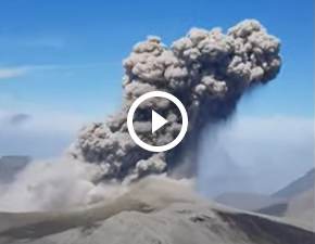 Wybuch wulkanu w Rosji. Do sieci trafio przeraajce nagranie WIDEO