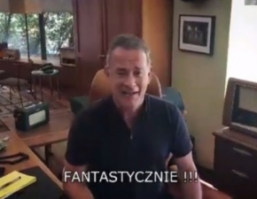 Tom Hanks dzikuje Polakom za Malucha - po polsku!