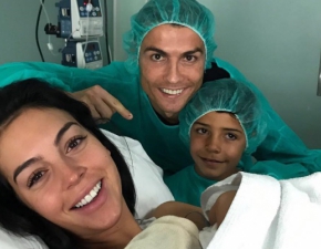 Cristiano Ronaldo doczeka si czwartego dziecka! Pikarz zdradzi pe i imi!