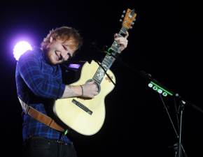 Kadego sta na taki wydatek! Chcielibycie wej w posiadanie gitary Eda Sheerana?
