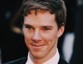 Prawdziwy bohater! Benedict Cumberbatch obroni kuriera rowerowego przed 4 napastnikami