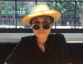 Yoko Ono trafia do szpitala