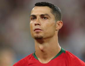 Cristiano Ronaldo straci syna. Kluby skadaj kondolencje: Twj bl jest naszym blem