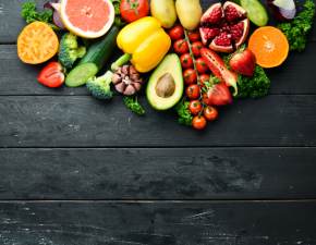 Badania dowodz, ktre warzywa i owoce s najbardziej skaone