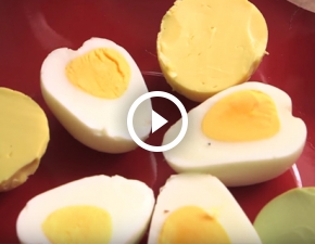 Wielkanoc: Zobacz, jak w nietypowy sposb przyrzdzi jajka!