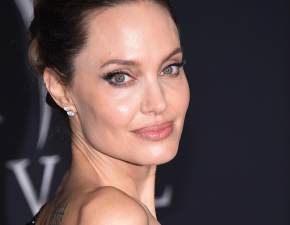 Angelina Jolie z crk szalaa na koncercie zwycizcw Eurowizji WIDEO