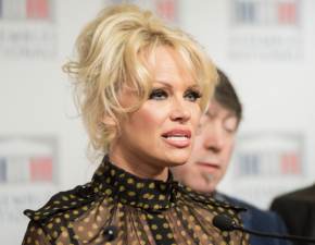 Pamela Anderson rozstaa si z partnerem! To jej pity rozwd