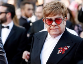 Wypadek Eltona Johna. Czy to oznacza koniec jego kariery?