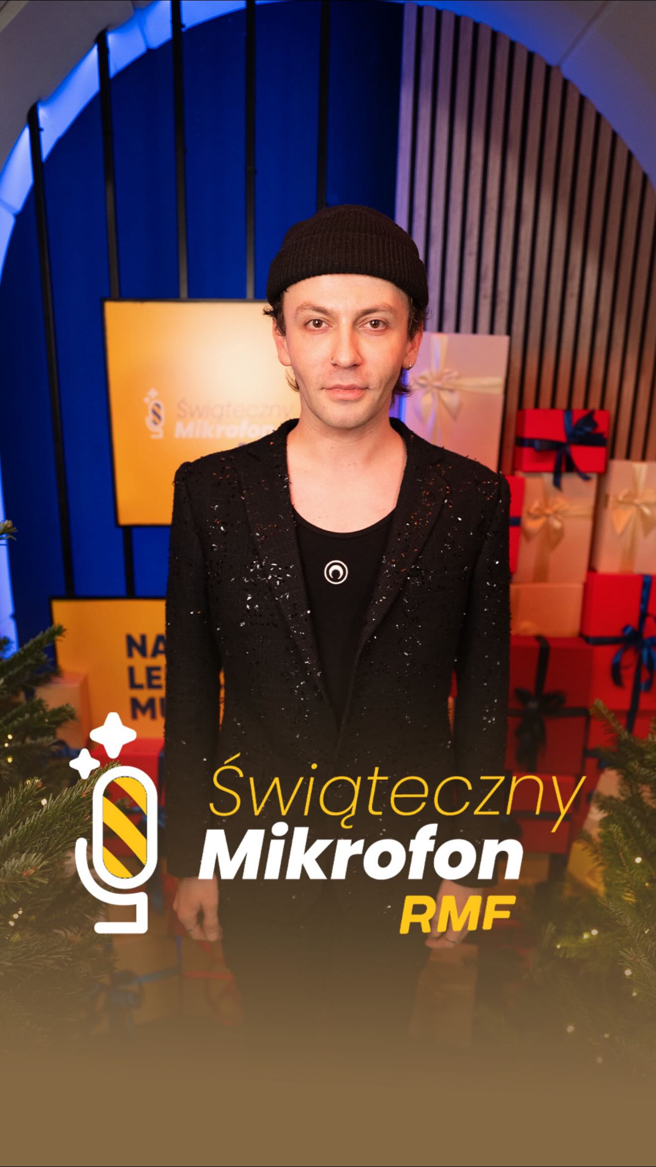 @arekklusowski z piosenką...