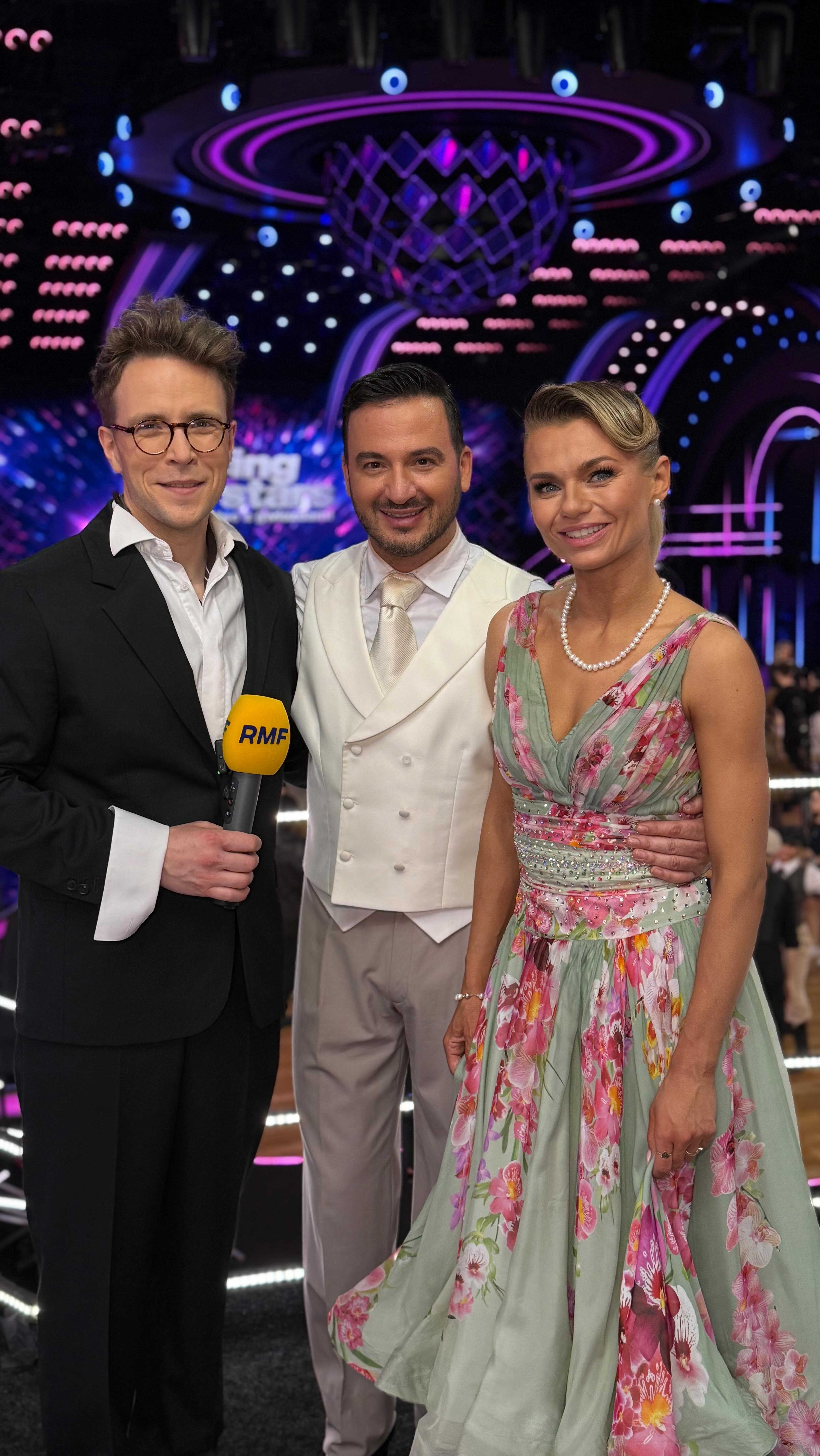 Dzisiaj z @tanieczgwiazdami...