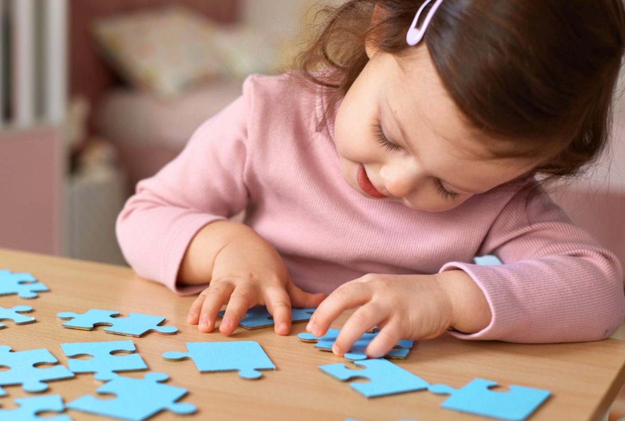 To imię dla dziewczynki bije rekordy popularności! Eksperci ostrzegają