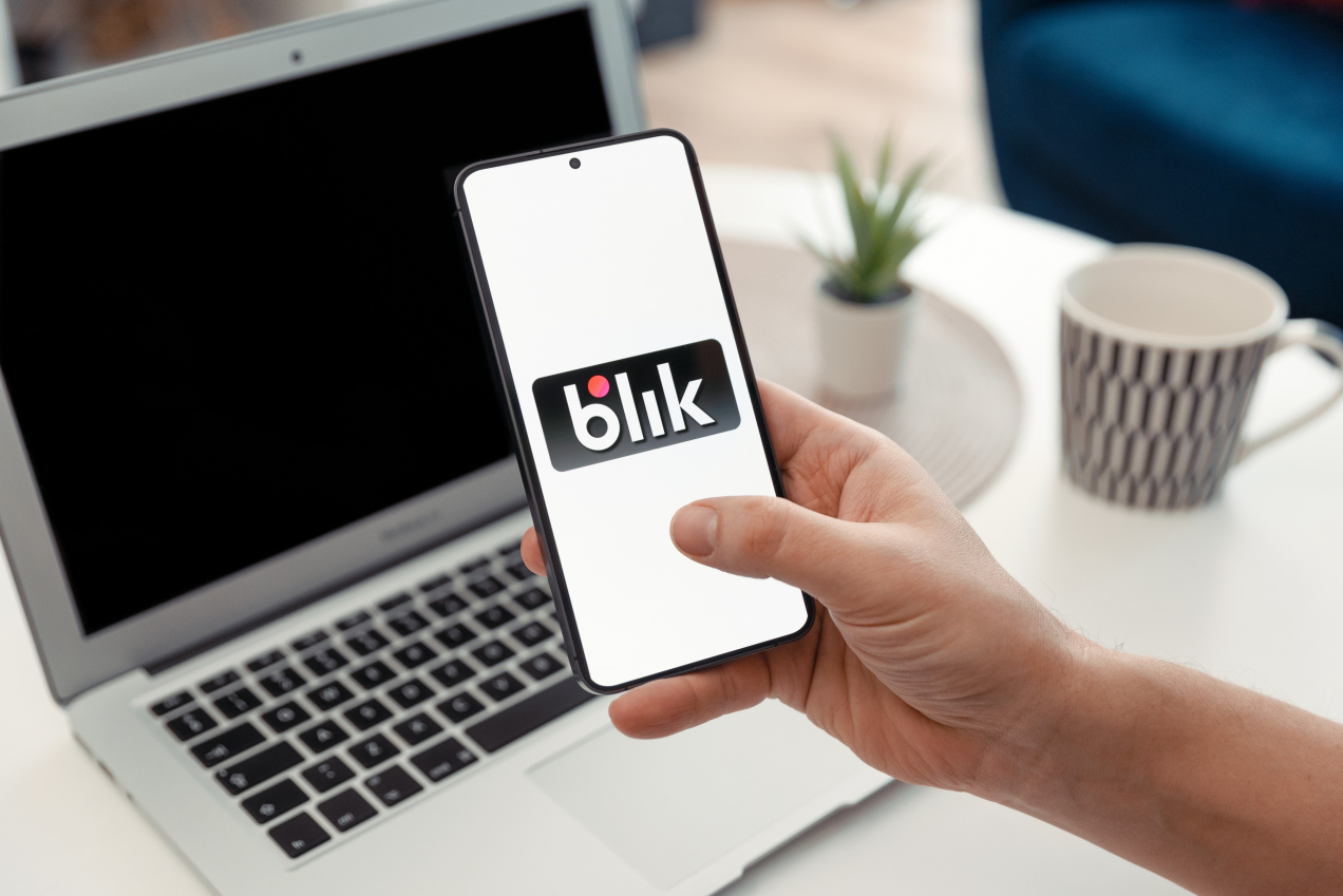 BLIK nie działa. Użytkownicy bez dostępu do przelewów i kodów