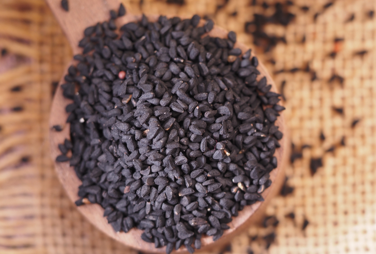 Łyżka tej przyprawy dziennie, a kilogramy polecą w dół. Zaskakujące wyniki badań