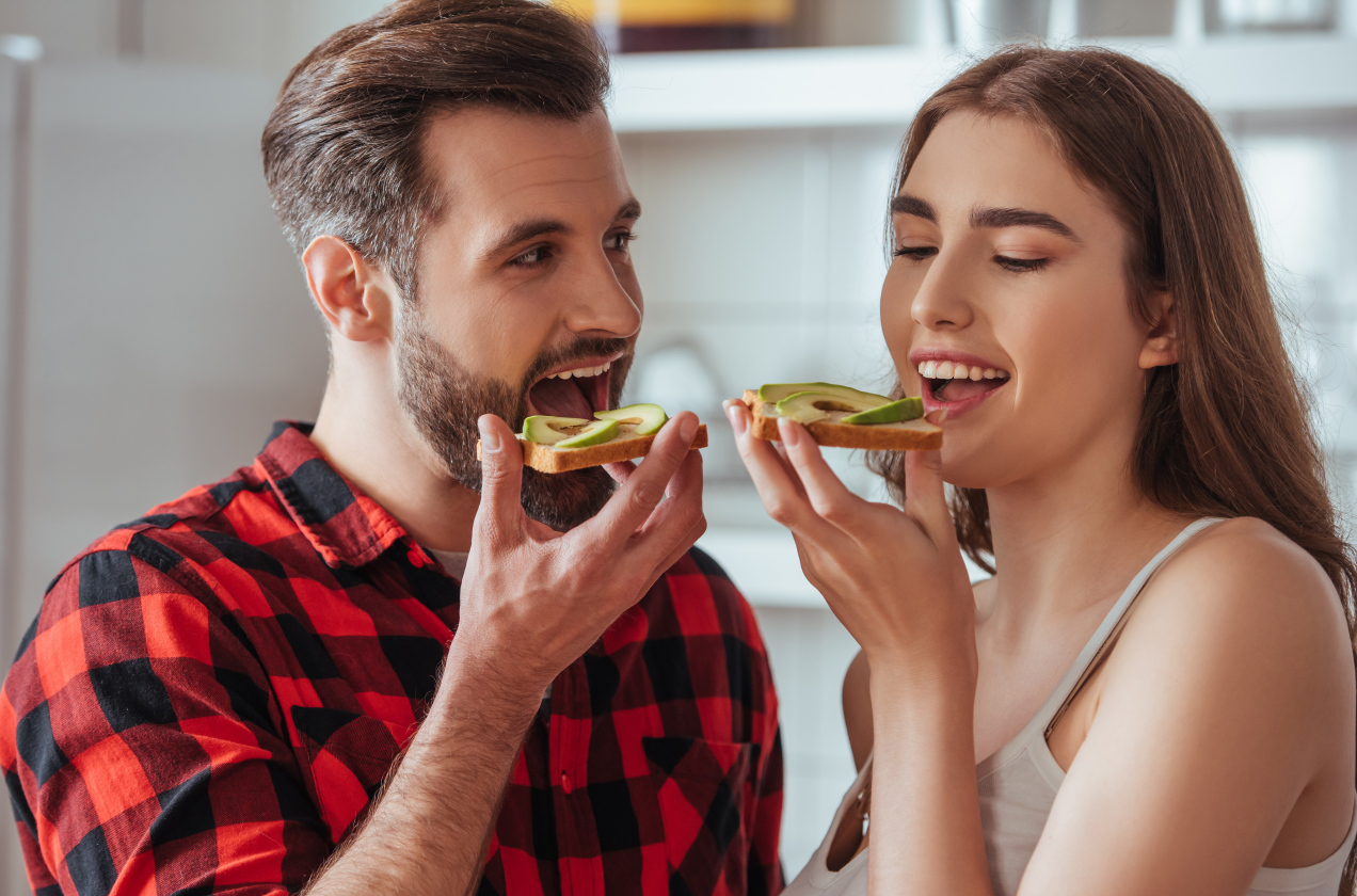 Tosty z awokado czy z masłem orzechowym? Eksperci rozwiewają wątpliwości!