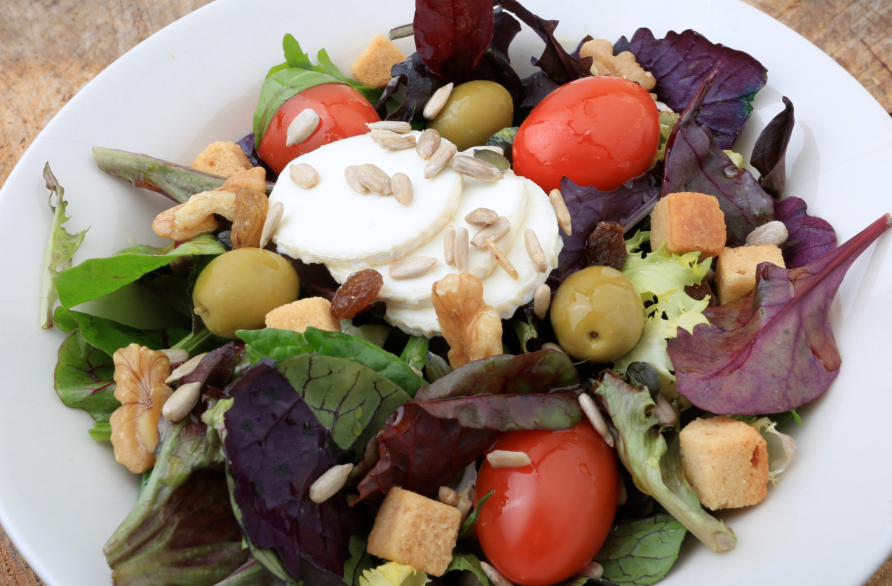 Najlepszy ser dla cukrzyka. Ma najmniej kalorii i niski indeks glikemiczny. Kilogramy polecą w dół