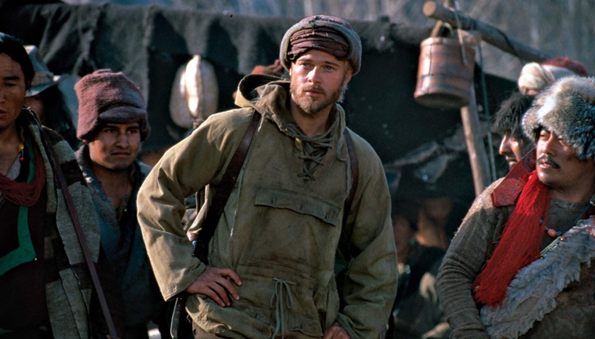 Przez ten film Brad Pitt dostał zakaz wjazdu do Chin. Obejrzysz go online