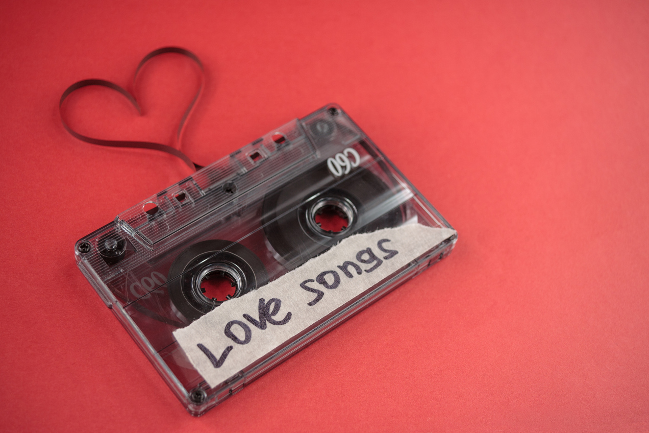 Najpiękniejsze piosenki o miłości według AI. Utwory idealne na Walentynki 2026