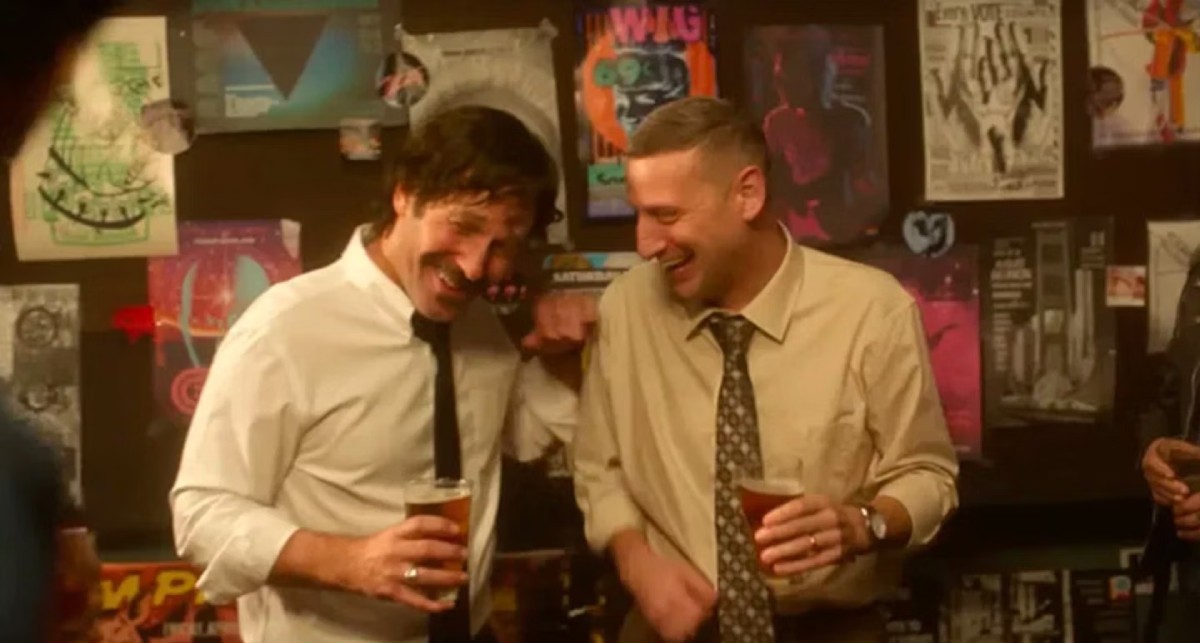 Najzabawniejsza komedia ostatnich lat już dostępna. Obejrzysz ją w domu