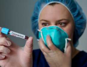 Milion zakae koronawirusem w Polsce. Nowy raport Ministerstwa Zdrowia