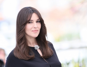 Monica Bellucci zniewala. 56-letnia gwiazda kina pokazaa w sieci zmysowy kadr! FOTO