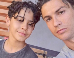 Syn Cristiano Ronaldo skończył 10 lat. Piłkarz opublikował zdjęcie z życzeniami