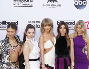 Gwiazdy na gali Billboard Music Awards 2015! Zjawiskowe Jennifer Lopez, Rita Ora i Britney Spears