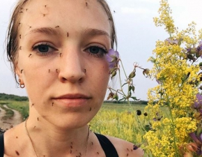  Jej zdjcie znowu obiego wiat! Dziewczyna z Syberii pokazuje jak wyglda u nich lato