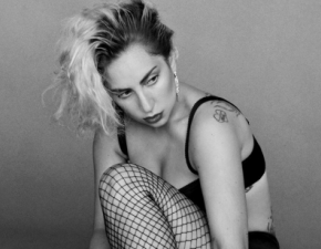 Lady Gaga i ofiary przemocy seksualnej zjednoczone tatuaem