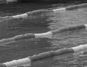 Tragedia na basenie w Oświęcimiu. Nie żyje 51-latek