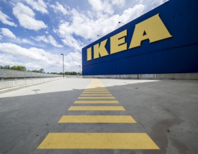 IKEA rezygnuje ze sprzedaży plastikowych słomek