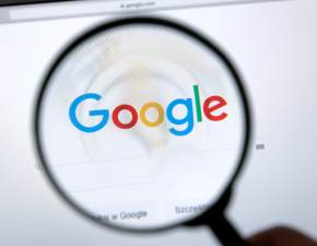 Google eksperymentuje z wynikami wyszukiwania. Nie pyta uytkownikw o zgod
