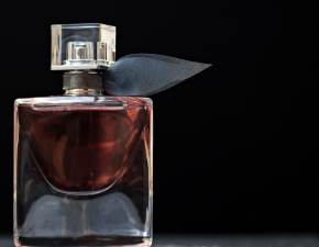 Perfumy na kad okazj - jak dopasowa zapach do wydarzenia?