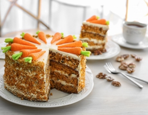 Przepis na ciasto marchewkowe od Ani Starmach. Szybko i smacznie!