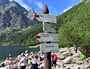 Tatry. Ważna informacja dla turystów, którzy chcą zdobyć najwyższy szczyt Polski! Szlak na Rysy zamknięty do odwołania