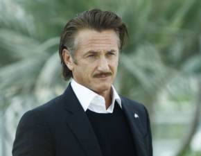 Sean Penn pieszo w kierunku Polski. Zostawia w tyle opuszczony samochd