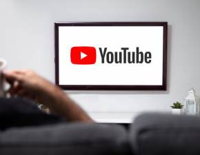 YouTube bez reklam w 2024 roku. Jak oglda filmy z pominiciem spotw?