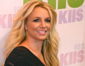 Britney Spears znw przesadzia? Gwiazda wyprya poladki przed lustrem FOTO