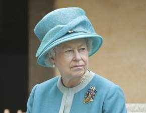 Krlowa Elbieta II nie yje. Procedury po jej mierci opracowano wiele lat temu