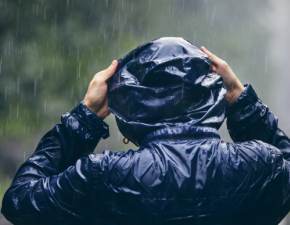 Prognoza pogody na 31 lipca. Niedziela z ulewnym deszczem i burzami! IMGW ostrzega przed niebezpiecznymi zjawiskami