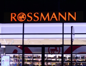 Promocja 2+2 w Rossmannie. Jakie produkty obejmuje oferta?