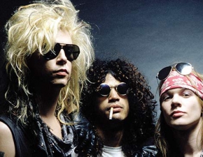 Basista Guns N Roses wituje dzisiaj 52. urodziny!