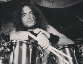 Nie yje Nick Menza. Muzyk mia 51 lat