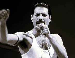 Dokadnie 32 lata temu zmar Freddie Mercury. Tak wygldaby dzi, gdyby y FOTO 