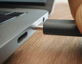 Jak ograniczy zuycie prdu przez laptopa? Wystarczy zmiana kilku ustawie!