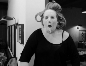 Co stao si z twarz Adele?