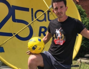Krzysztof Golonka: w niecałe 2 godziny przeszedł 4,5 kilometra i odbił piłkę aż 8491 razy!