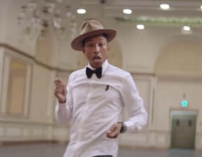 Pharrell Williams ma powd, by by Happy. Dzi jego urodziny!