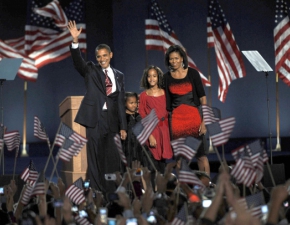 Michelle Obama pokazaa rodzinne zdjcie. Jej crki to pikne kobiety!